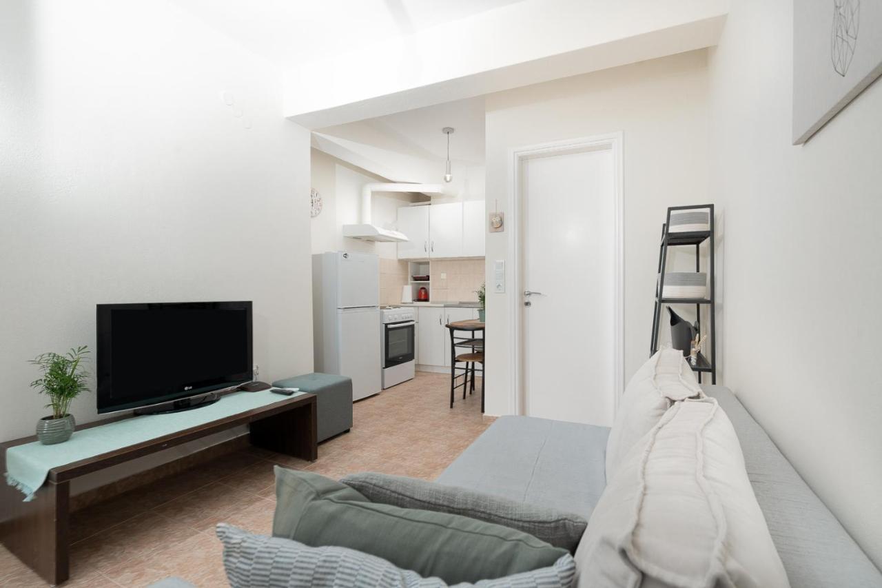 Mtc-Sfs Apartment By The Sea And Airport Porto Rafti Ngoại thất bức ảnh